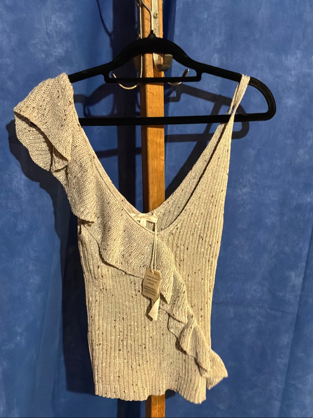 Mystree Cream One-Shoulder Ruffle Knit Camisole